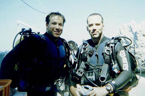 Tektas1999-Travis-and-Dan-Aboard-Virazon